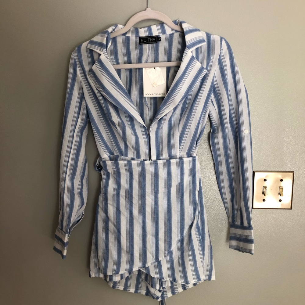 Blithe size small romper - Picture 1 of 6